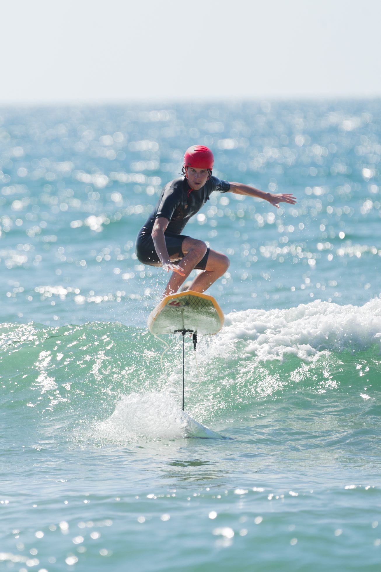 Cours de surf Foil sur la plage du Lion à Lacanau Océan