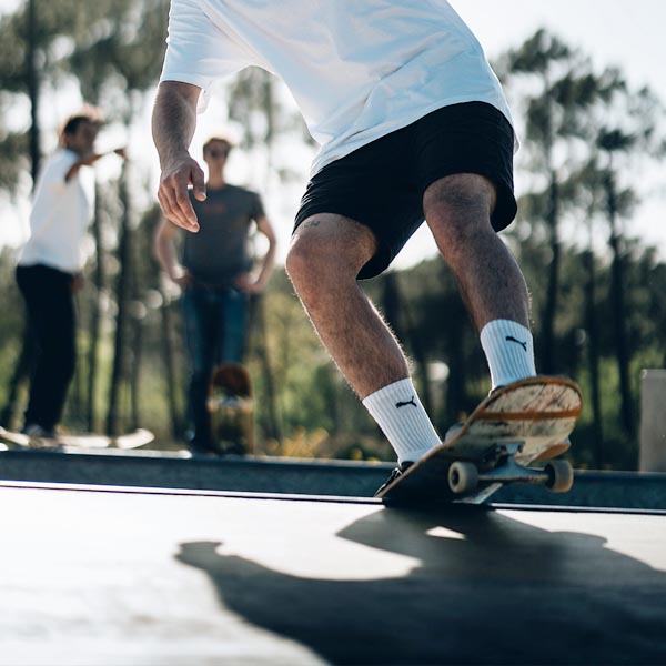 Pedro Boufflers, rock to fakie en skateboard